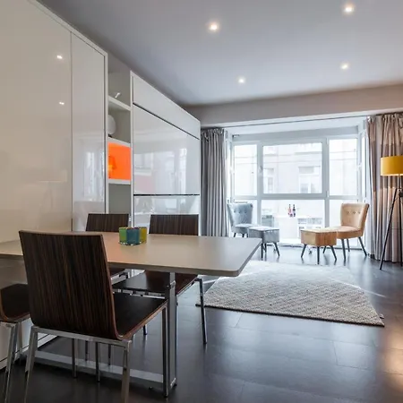 Апартаменты Studios At Ghent