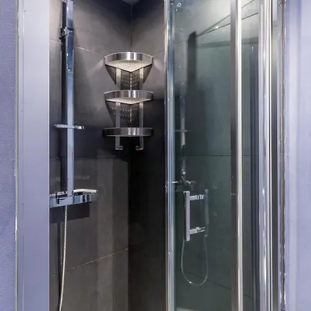 Apartment Studios At Ghent