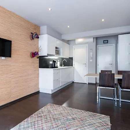 Studios At Ghent Апартаменты