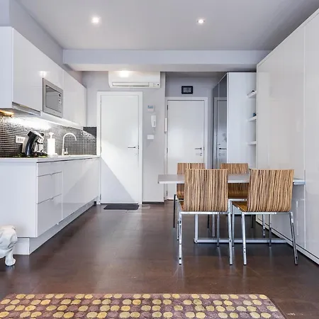 Apartment Studios At Ghent